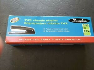 SWINGLINE 747 Classic Stapler, 20-Sheet Capacity, Black 74701 Brand New