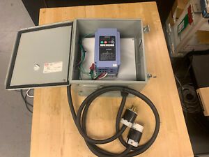 Hitachi X200-007NFU2 Inverter AC Drive w/ Hoffman Enclosure and Cords