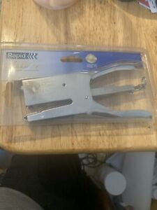 Rapid Classic 1 Plier Stapler 8mm Standard Staples NEW