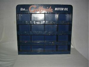 Vintage GULFPRIDE Motor Oil 16 Pigeonhole Storage Parts Bin Wall Countertop