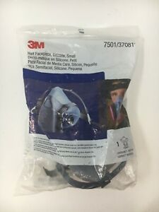 &#034;Open Box - Never Used&#034; - 3M 7501 Small Half Facepiece Silicone Respirator