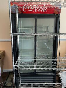 TRUE GDM-33 REFRIGERATOR LOW-HEIGHT COOLER MERCHANDISER 2 GLASS DOORS