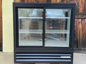 Beverage Air MT19-54 Commercial Refrigerator Cooler Merchandiser