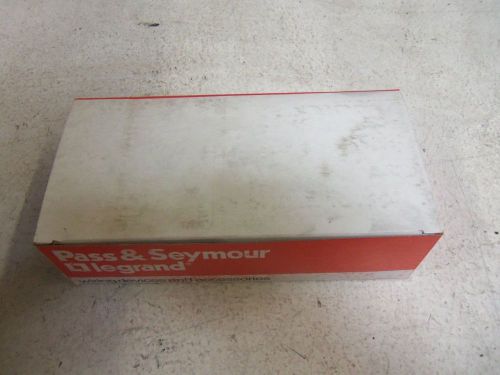 LOT OF 7  PASS &amp; SEYMOUR 26342-W DUPLEX RECEPTACLE  *NEW IN A BOX*