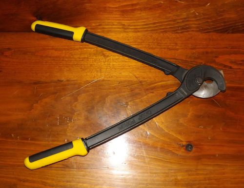 SouthWire hi-leverage copper/aluminum cable cutting pliers. Model CCP350 16&#034;.