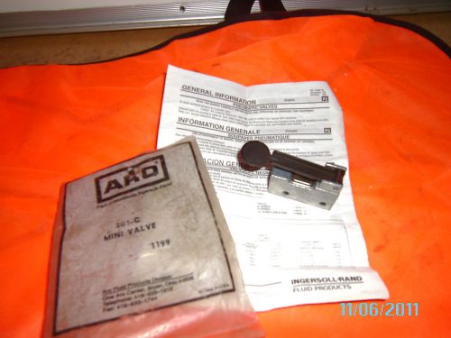 Aro mini valve w/manual actuator #201-c #1199  open to take pic  1026 for sale