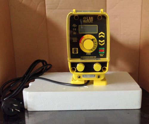 Microprocessor dosing pump electronic electromagnetic metering lmi milton roy for sale