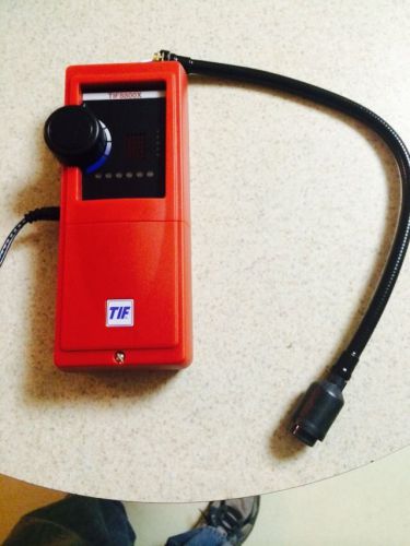 SPX Industrial TIF8800X Combustible Gas Detector.  Salvage.