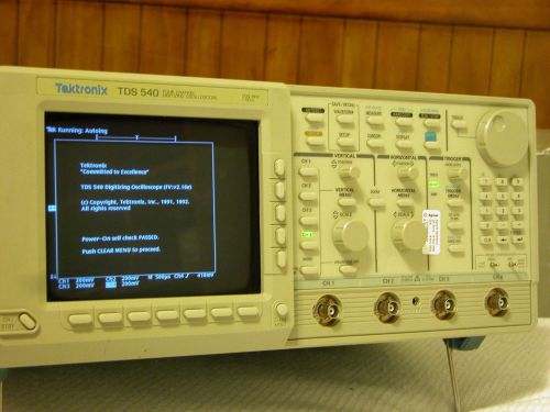Tektronix TDS540 Digital Oscilloscope