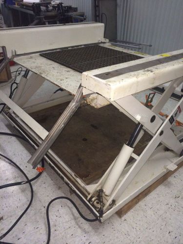 Air technical industries hydraulic lift table, 1000 lbs capacity. price lowered! for sale