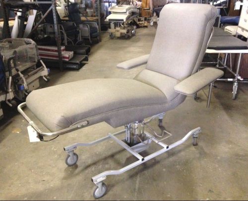 Custom Comfort Phlebotomy Chair
