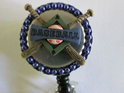 ID BADGE REEL HOLDER BASEBALL BATS PERSONALIZE MILITARY,TEACHER, MEDICAL, SPORTS