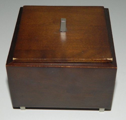 Brown Wooden Box Fits up to 3&#034;x3&#034; Post-It / Sitcky Notes/ Memo Paper