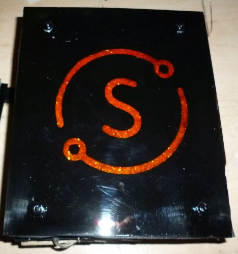 SIDECAR 5x6 ride share LED black/orange visor mount sign battery operated emblem