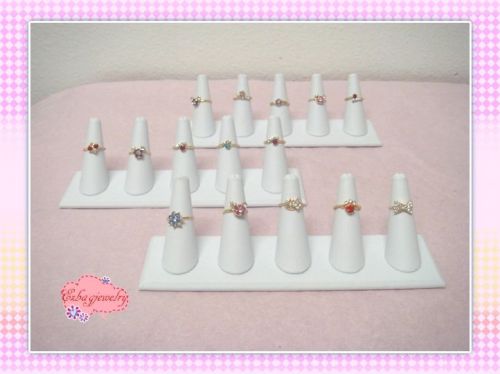 3 Pc White Leather 5 Finger Ring Holder Showcase Display Stand Jewelry Display
