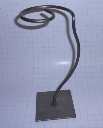 Metal Hat Stand for Retail Display 10 Inches Tall