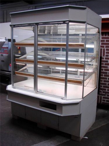 Dry self service illuminated pastry donut bakery display case for sale