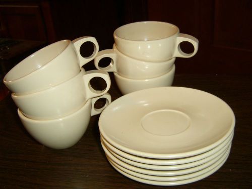 Arrowhead melamine cups &amp; saucers beige/tan  VGC 6 of each