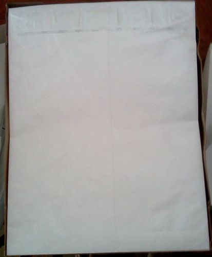 white Tyvek 10 x 13 Open End 14lb ENVELOPES Peel self Seal Mailers LOT of 100