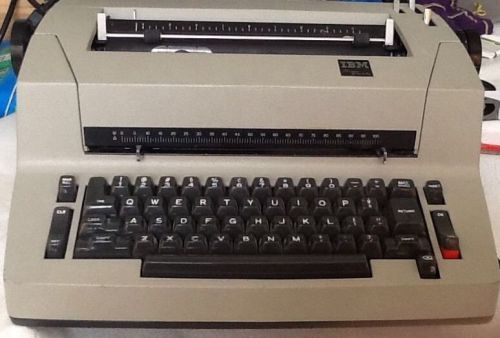 Vintage IBM Personal Electric Typewriter Needs Service But Good Cosmeticly.