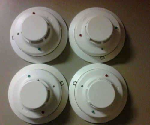 I3 System Sensor Photoelectric Smoke Detector 2W-B with Base Used