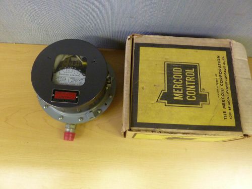 Mercoid Controls PG-3  RG-P1 Differential Pressure Switch 120/240V (10992)