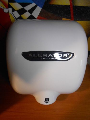 XLERATOR XL-BW Automatic High Speed Hand Dryer with White Cover and 1.1