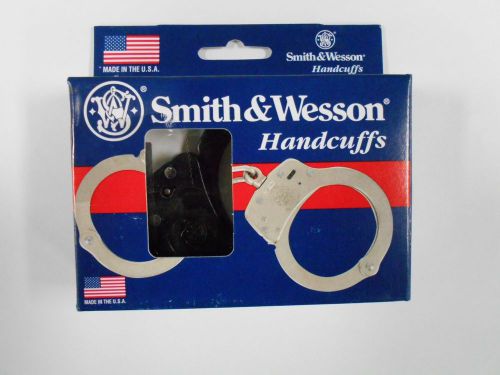 Smith &amp; Wesson 100-1 Black Melonite Police Handcuffs W/ 2 Keys