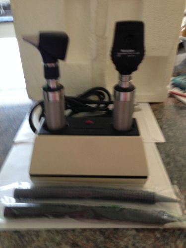 USED WELCH ALLYN CHARGER SERIES 7111,  OTOSCOPE 25020A, 11710 OPHTHALSCOP