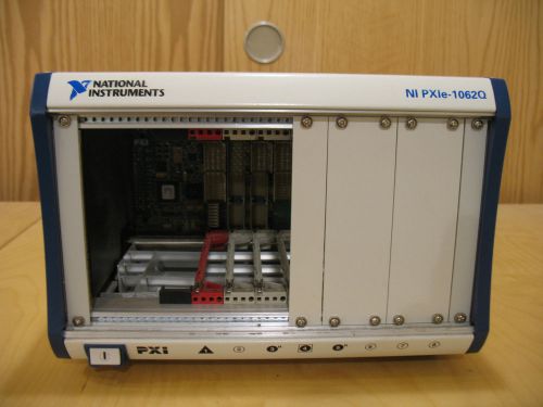 National Instruments NI PXIe-1062Q / 8-Slot 3U Express Chassis Up to 3 GB/s