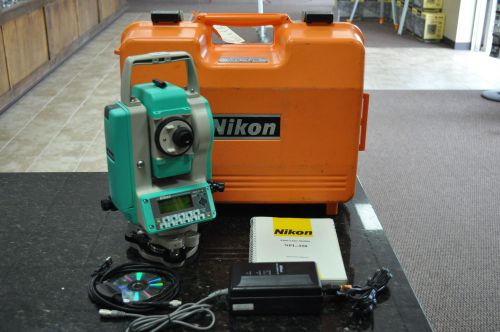 Nikon NPL-350 Reflectorless Total Station and accessories