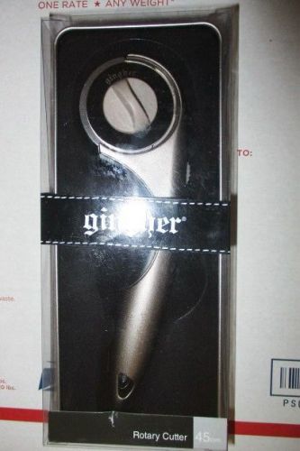 Gingher 45mm Rotary Cutter-Right Handed 743921920001