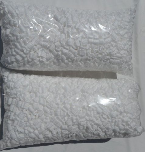 2 anti static 8.0 gallons white popcorn packing peanuts new free fast ship for sale