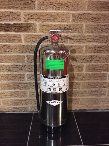 FIRE EXTINGUISHER NEW IN BOX AMEREX 2.5 GALLON WATER CAN REFILLABLE