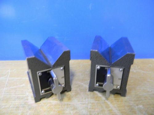 4&#034; x 3&#034; x 3-3/4&#034;  Unbranded Matched Pair of Magnetic V-Blocks