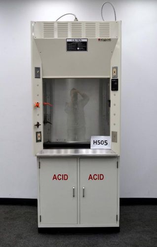 3&#039; Kewaunee Chemical Laboratory Fume Hood (H505)
