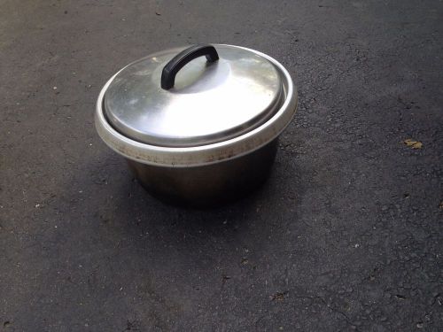 Deep round stainless steel steam table pan with lid