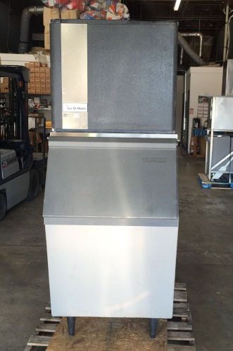 Nicely used iceomatic 1000 lbs cube ice machine ice1006ha &amp; scotsman bin htb555 for sale