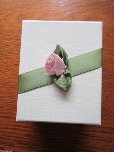 Jewelry Gift Box White with Green Ribbon and Pink Flower.