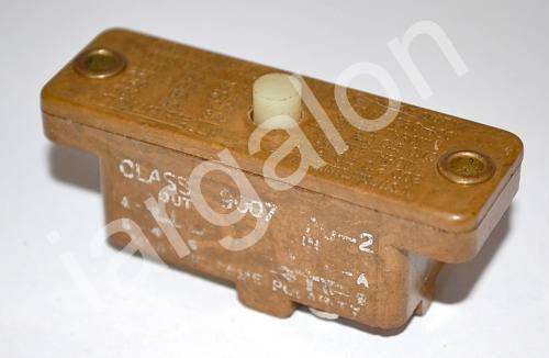 Square D 9007 AO2 Switch Limit Switch Snap A02 9007AO2 USED