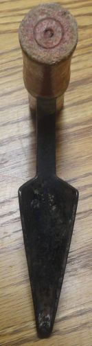 VINTAGE T HANDLE WOOD WORKING TOOL GROOVER USED BUT SOLID CONDITION