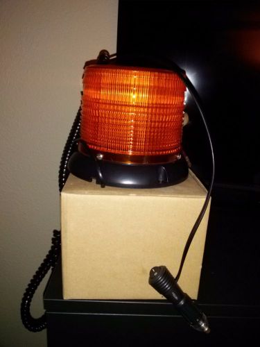 New Amber Strobe mag mount light