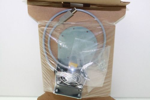 New EBM-Papst Right Angle Servo Drive Cooling Fan 614 NGH Fan 24V DC USB Plug