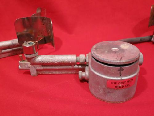 Hanau Touch O Matic Bunsen Burner with hose use with Mixed w/ O2 StandardGas