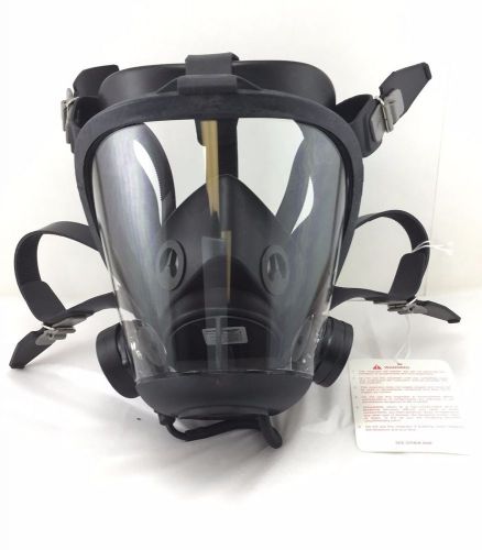 Survivair Opti-Fit CBRN Gas Mask / Respirator w/Drinking System -Medium #769020
