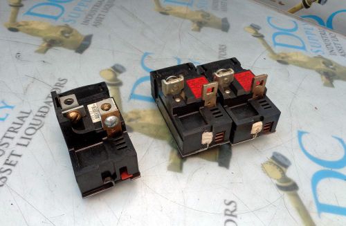 PUSHMATIC 31130 &amp; ITEM P130 30 A CIRCUIT BREAKER LOT OF 3