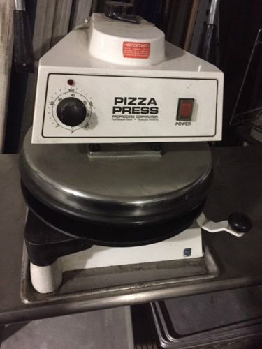 DOUGHPRO PIZZA PRESS