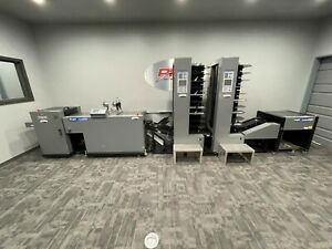 Duplo Bookletmaker System System 5000 w/ stacker