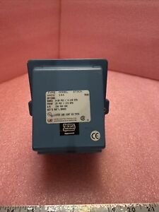 United Electric Controls Pressure Switch H402 144