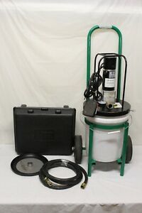 Greenlee Ultra Glider UG512 Cable Lubrcation System 12VDC &amp; UG5 Applicator H1